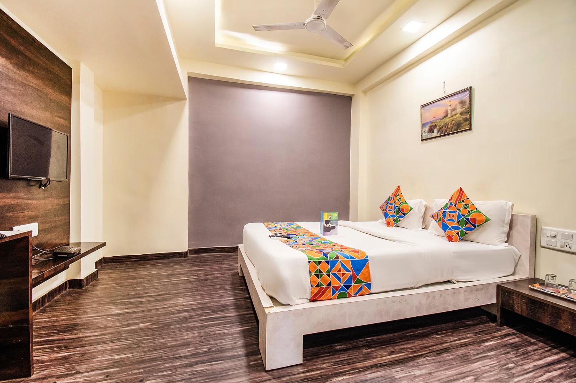Fabhotel Maher Inn Ahmedabad Exterior photo